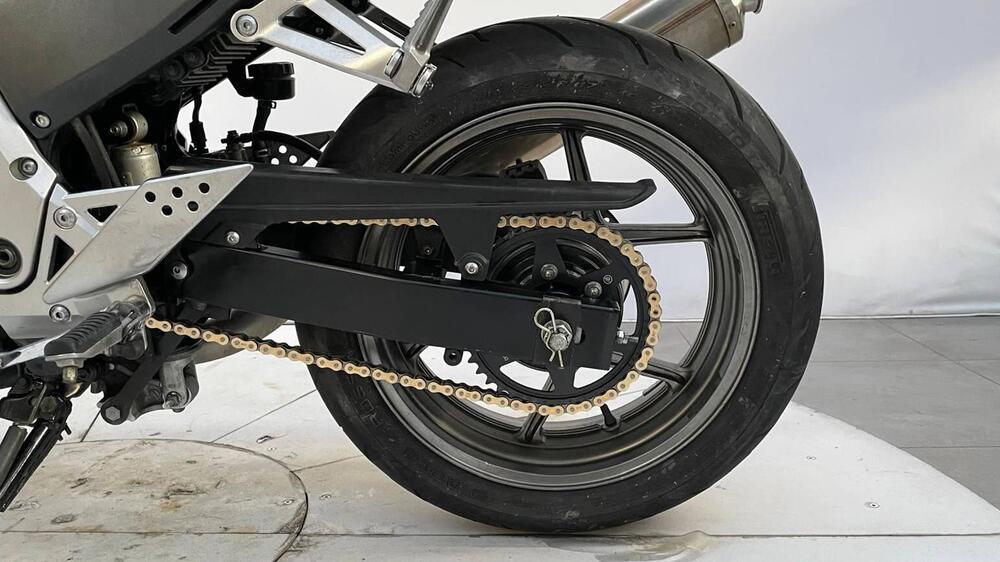 Kawasaki Z 750 S (5)