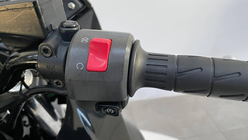 Kawasaki Z 750 S (13)