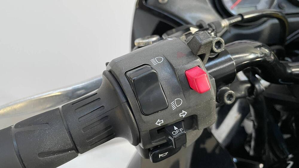 Kawasaki Z 750 S (11)