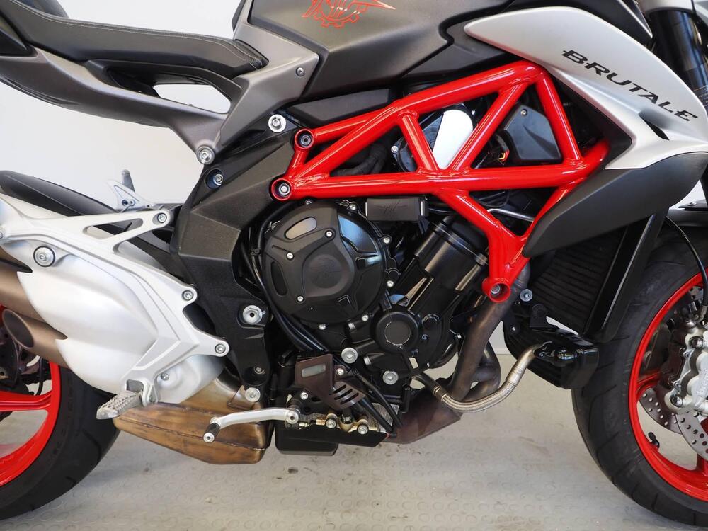 MV Agusta Brutale 800 EAS ABS (2016 - 19) (2)