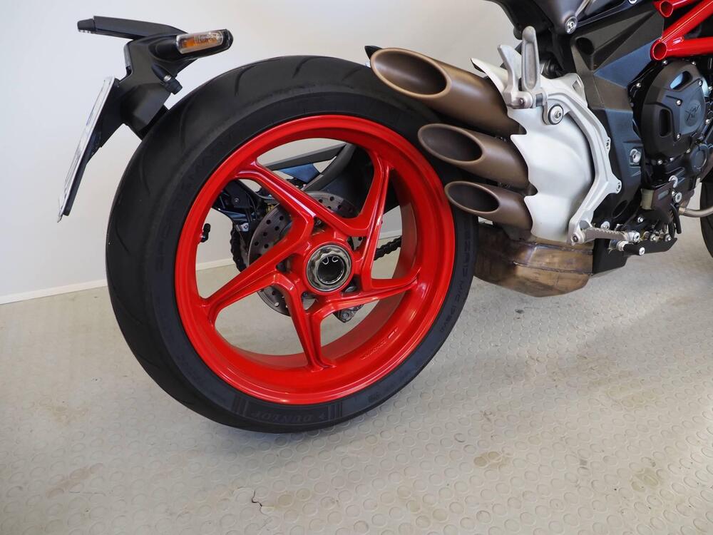 MV Agusta Brutale 800 EAS ABS (2016 - 19) (3)