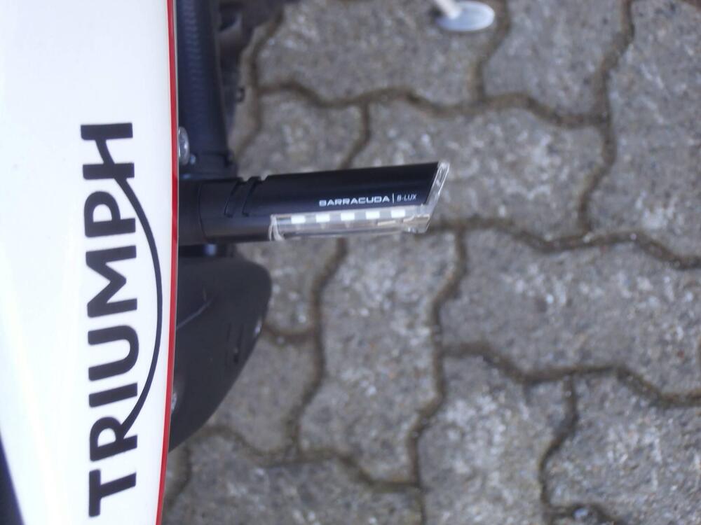 Triumph Street Triple R (2017 - 20) (16)