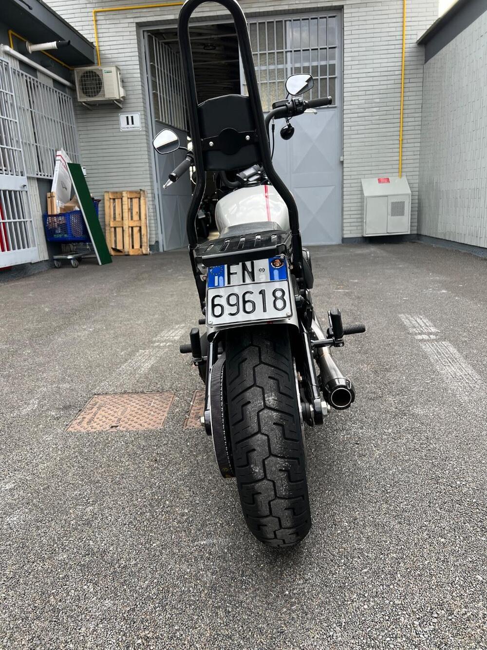 Harley-Davidson Street Bob 114 (2021 - 24) (3)