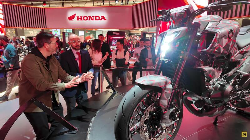 Eicma 2025: Honda svela il prototipo V3R 900 E-Compressor. Sar&agrave; una pietra miliare? [VIDEO]