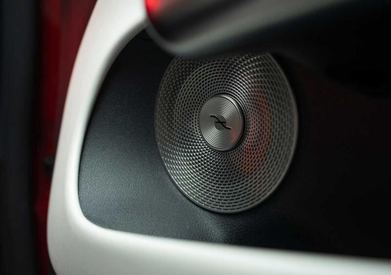 Mercedes-Benz CLA (2025-->>) (22)