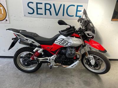 Moto Guzzi V85 TT (2024 - 25) usata