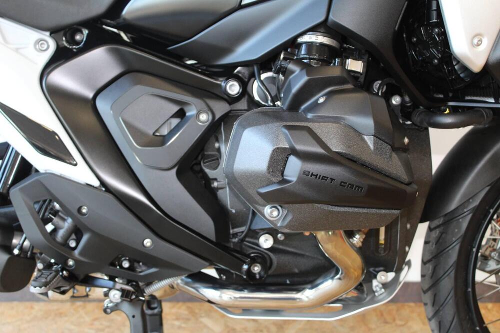 Bmw R 1300 GS Adventure Triple Black (2025 - 26) (15)