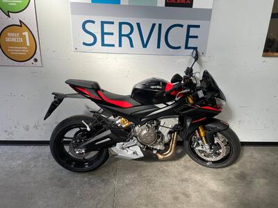 Aprilia Tuono 660 Factory (2025) usata