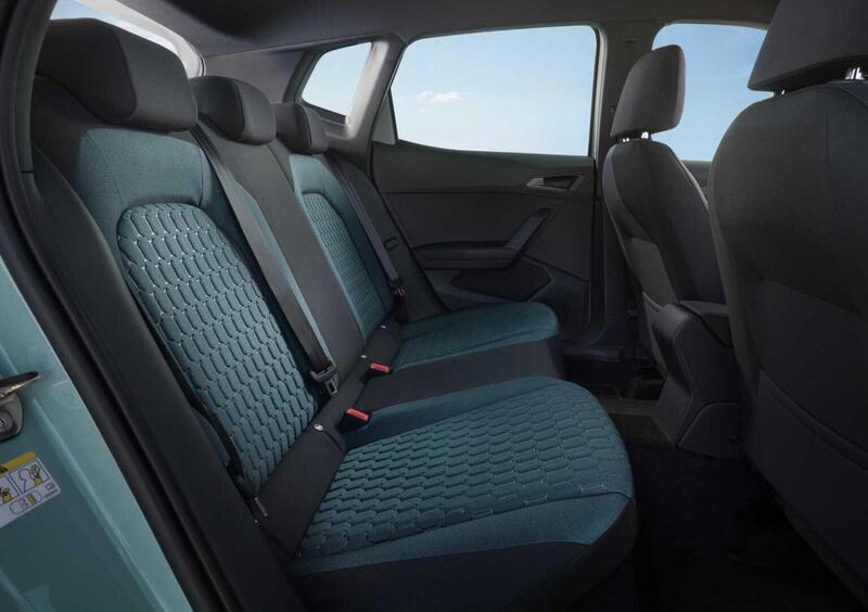SEAT Arona (15)