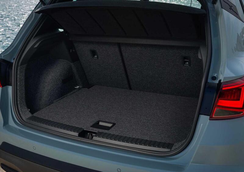 SEAT Arona (16)