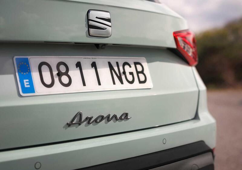 SEAT Arona (21)