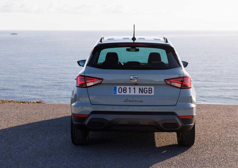 SEAT Arona (7)