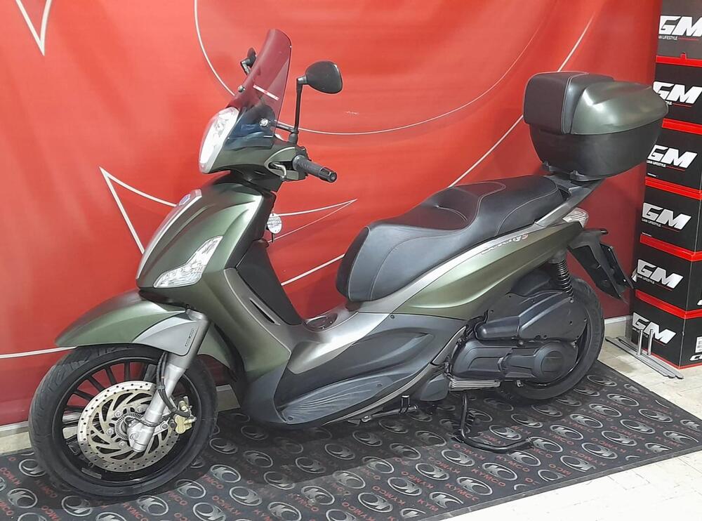 Piaggio Beverly 300 S i.e. ABS-ASR (2016 - 20) (6)