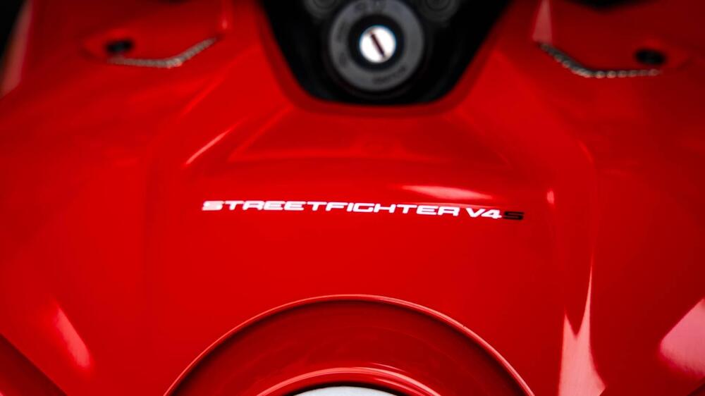 Ducati Streetfighter V4 1100 S (2020) (11)