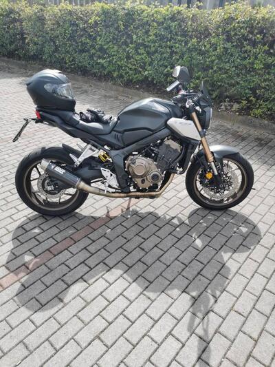Honda CB 650 R (2021 - 23) usata