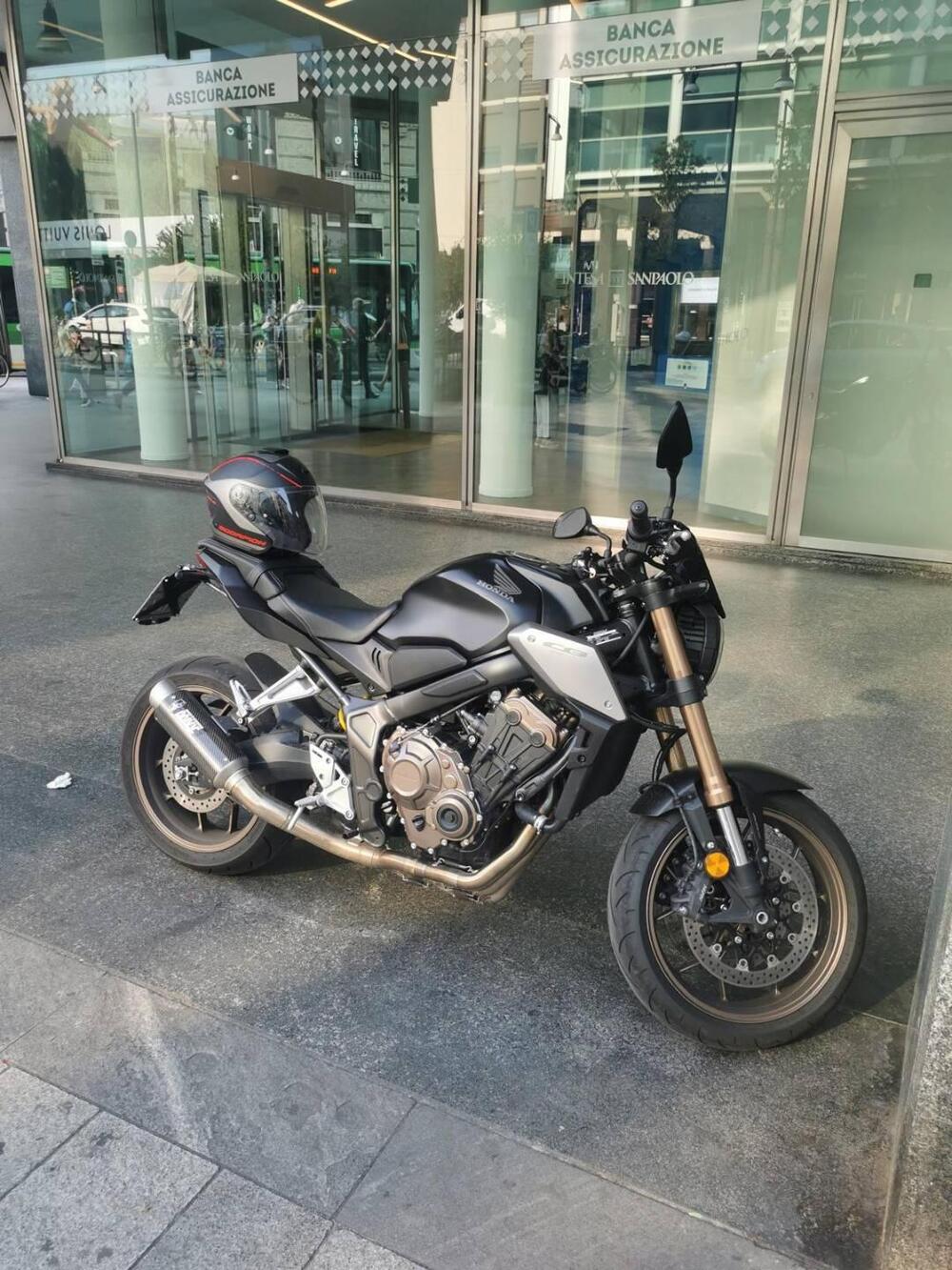 Honda CB 650 R (2021 - 23) (4)