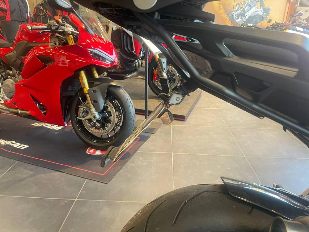 Ducati Multistrada 1200 S Sport (2010 - 12) (9)