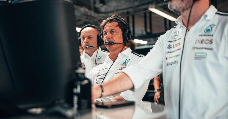 Formula 1, Mercedes in vendita? La mossa segreta da 300 milioni di Wolff che scuote il team