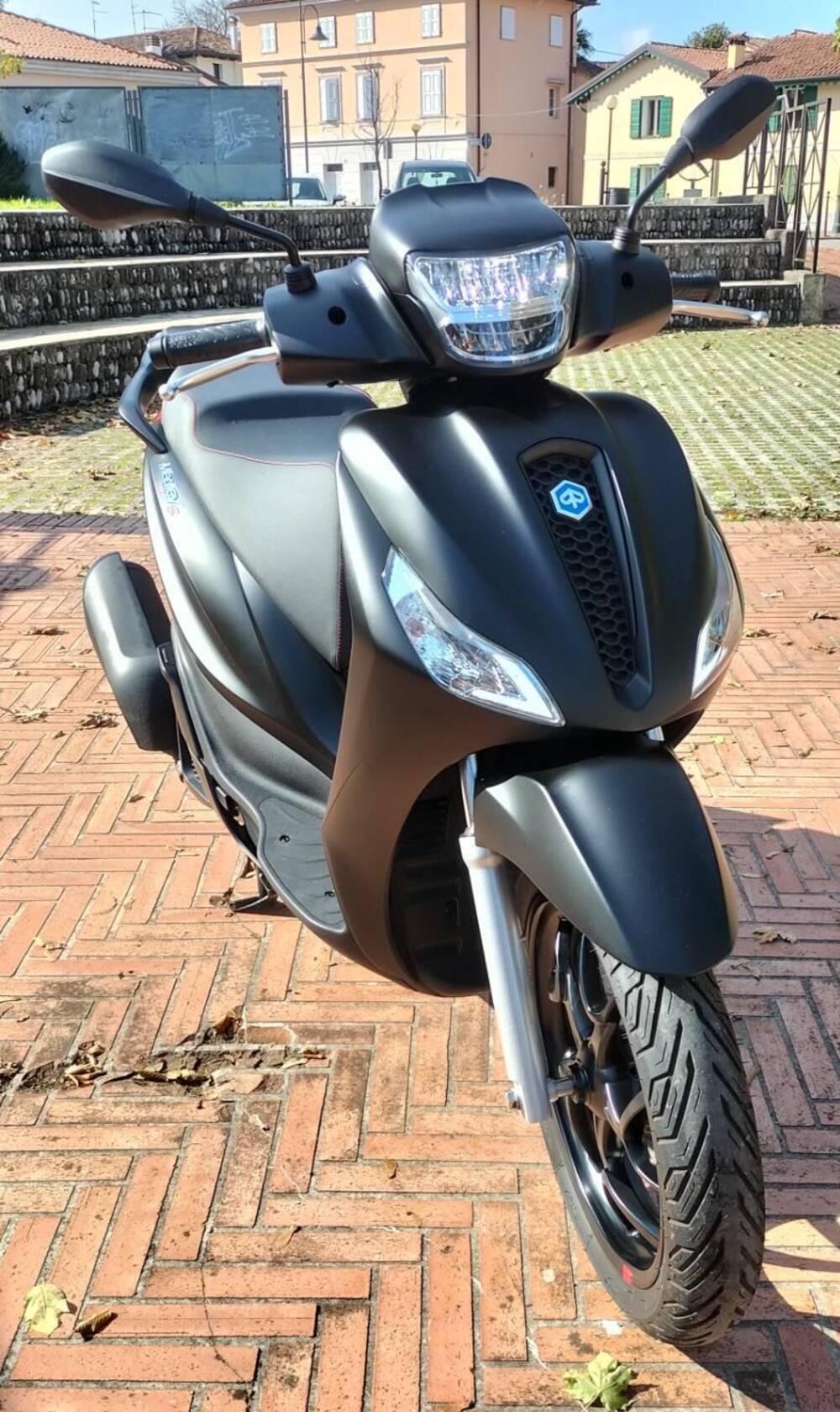 Piaggio Medley 150 S ABS (2021 - 25) (5)