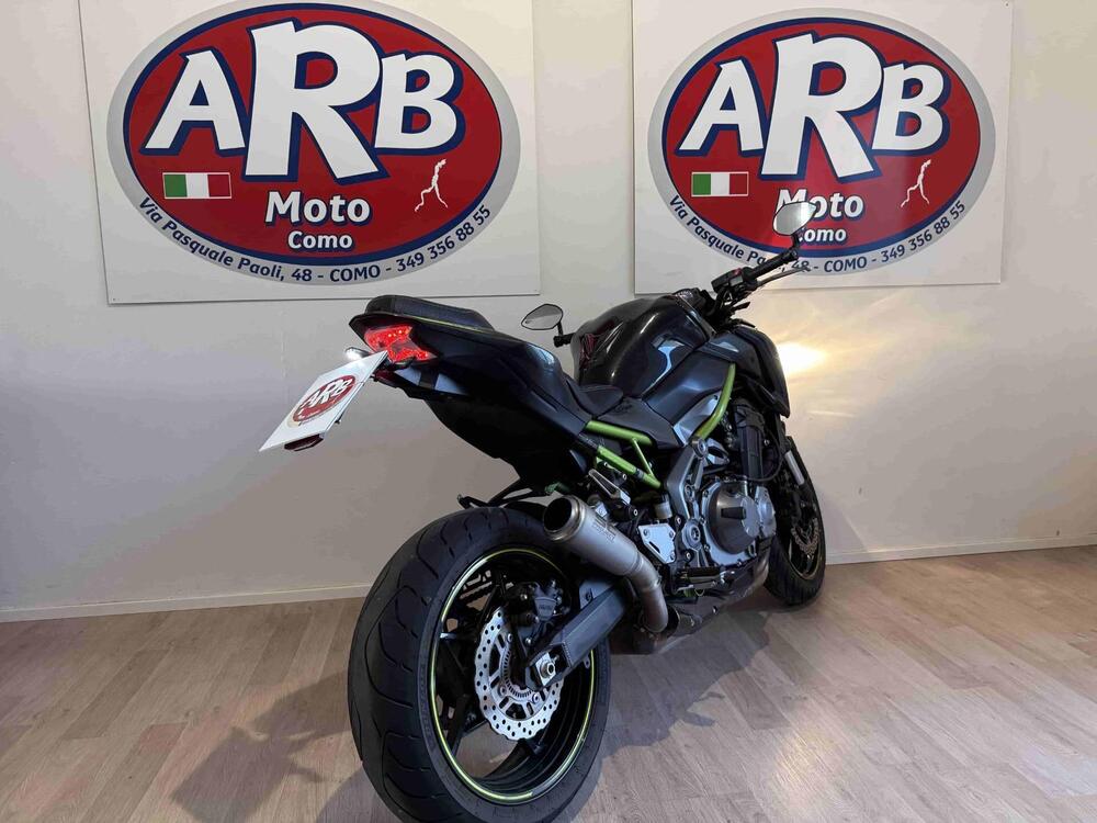 Kawasaki Z 900 (2017 - 18) (6)