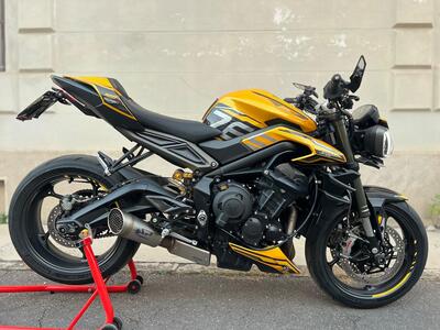 Triumph Street Triple 765 RS (2023 - 25) usata