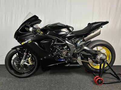MV Agusta F3 675 (2011 - 15) usata