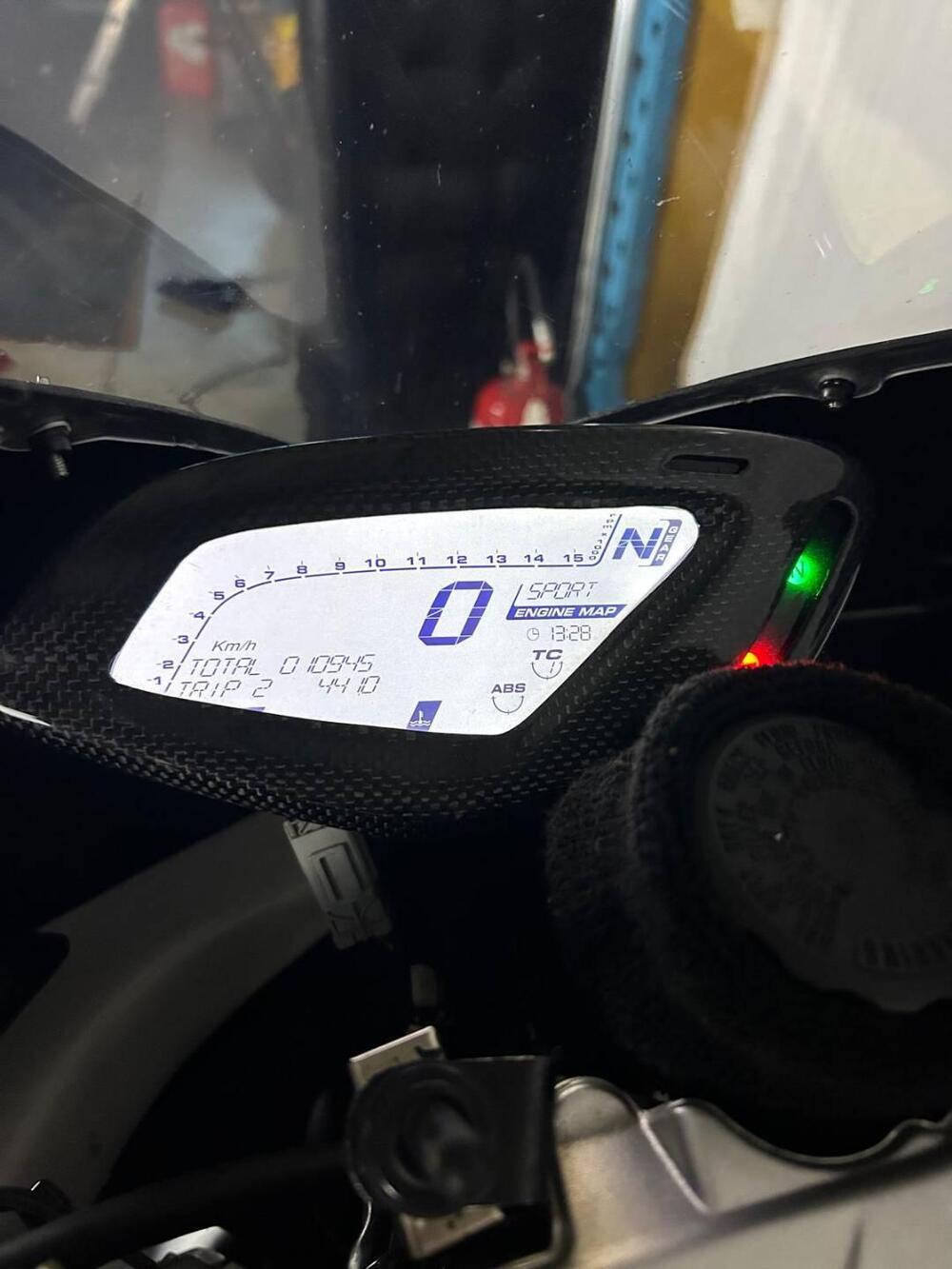 MV Agusta F3 675 (2011 - 15) (4)