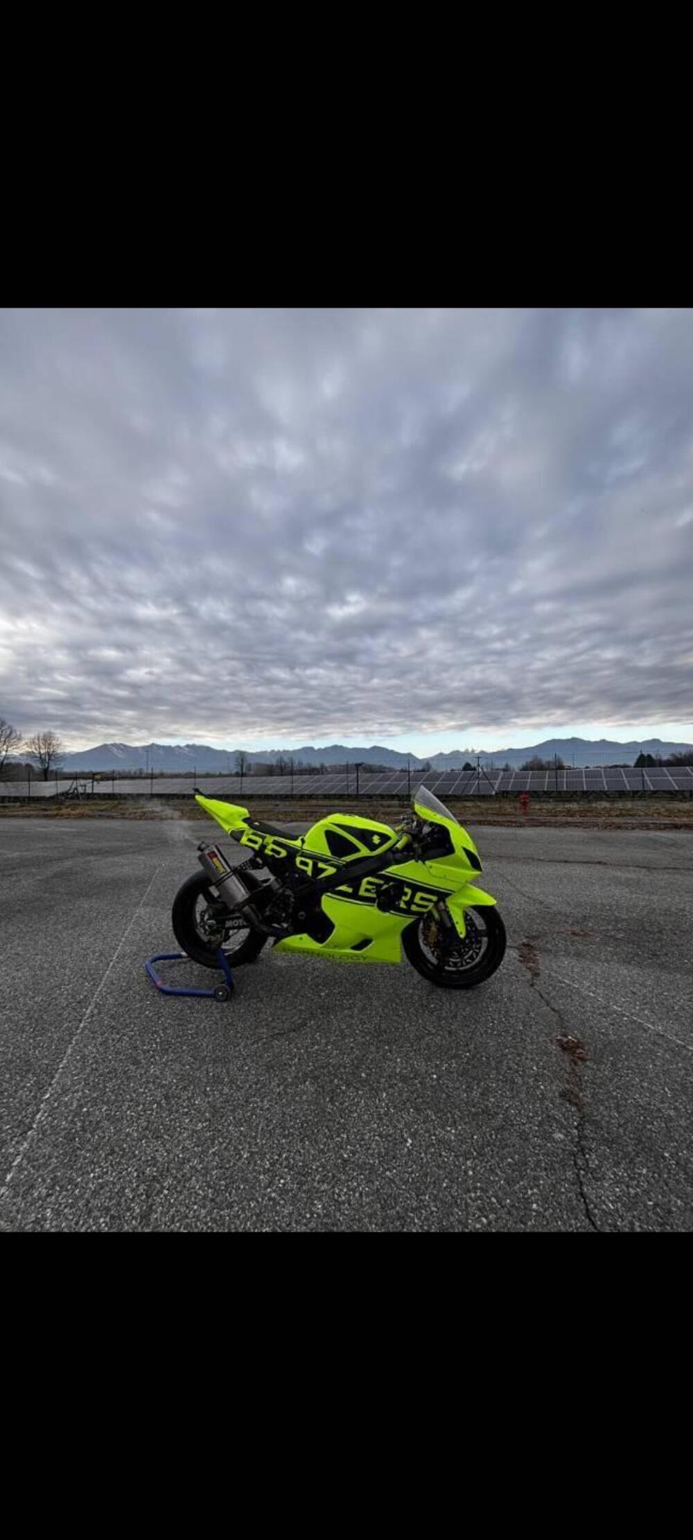 Suzuki GSX R 600 (2004 - 05) (4)