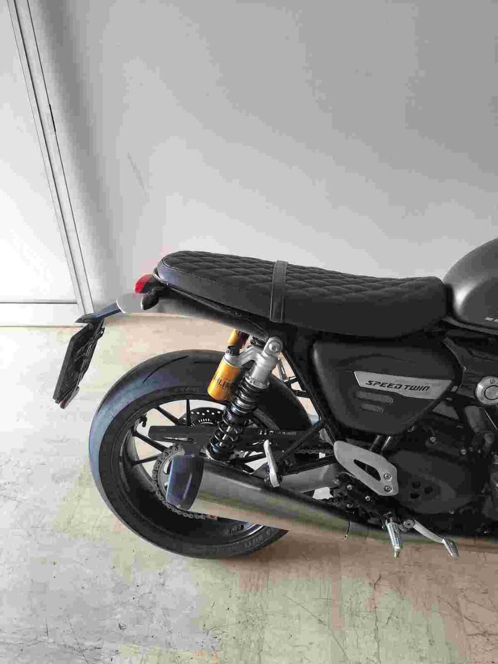Triumph Speed Twin 1200 (2021 - 24) (10)