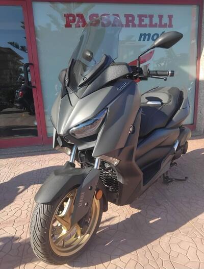 Yamaha X-Max 125 Tech Max (2021 - 24) usata
