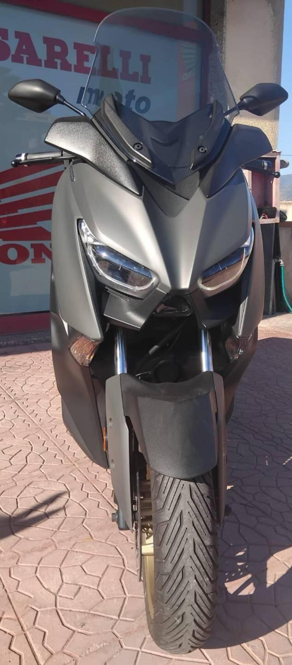 Yamaha X-Max 125 Tech Max (2021 - 24) (2)