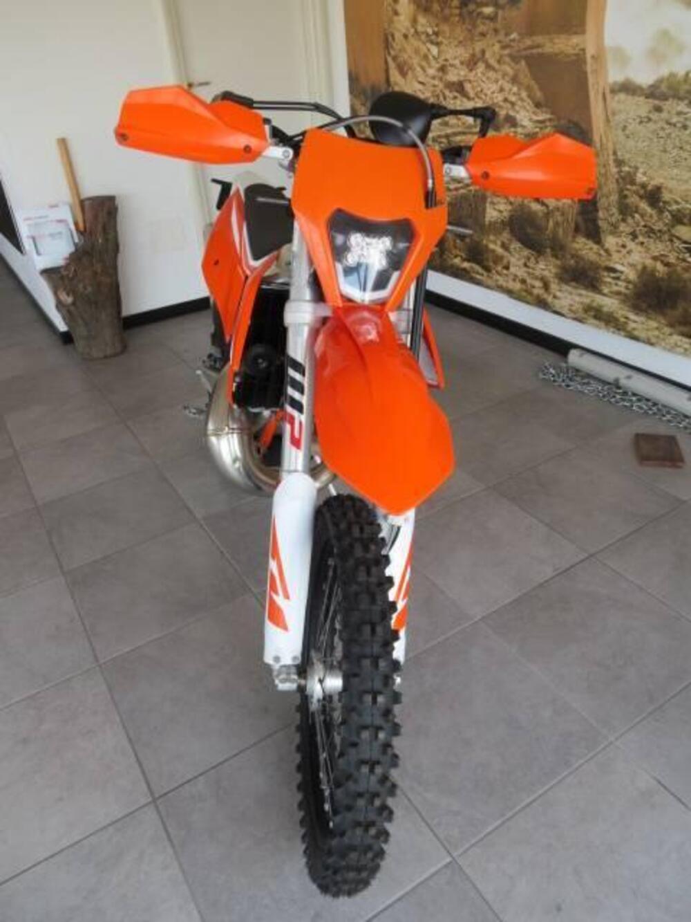 KTM 150 EXC TPI (2023) (3)