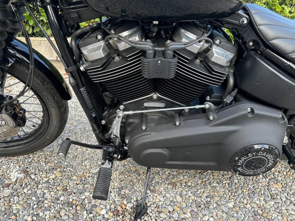 Harley-Davidson 107 Street Bob (2018 - 20) - FXBB (6)