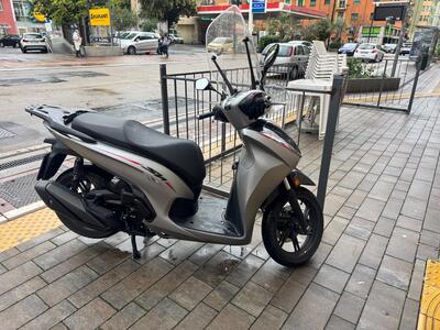 Honda SH 350 (2021 - 24) usata