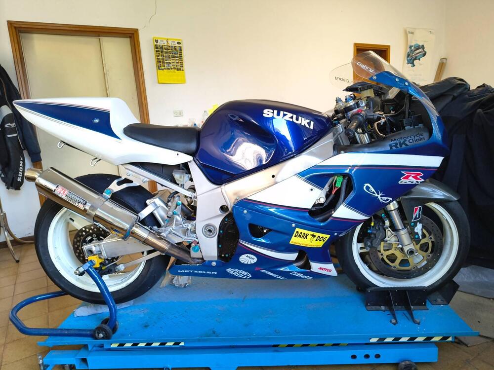 Suzuki GSX R 750 (1999 - 03) (3)