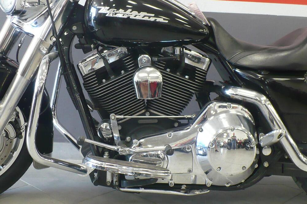 Harley-Davidson 1450 Road King Custom (2002 - 04) - FLHRSI (8)