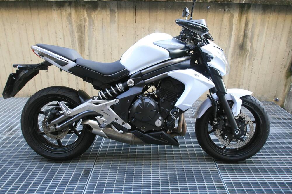 Kawasaki ER-6N (2012 - 13)