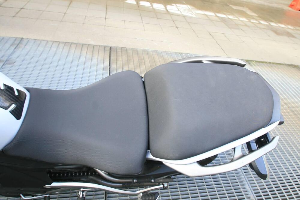 Kawasaki ER-6N (2012 - 13) (9)