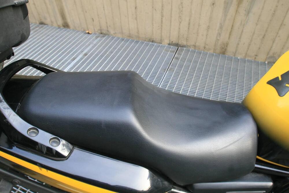 Yamaha FZS 600 Fazer (2002 - 03) (10)