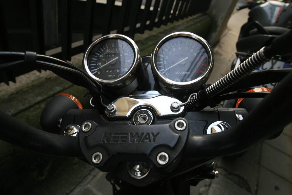 Keeway Motor Superlight 125 (2021 - 26) (4)