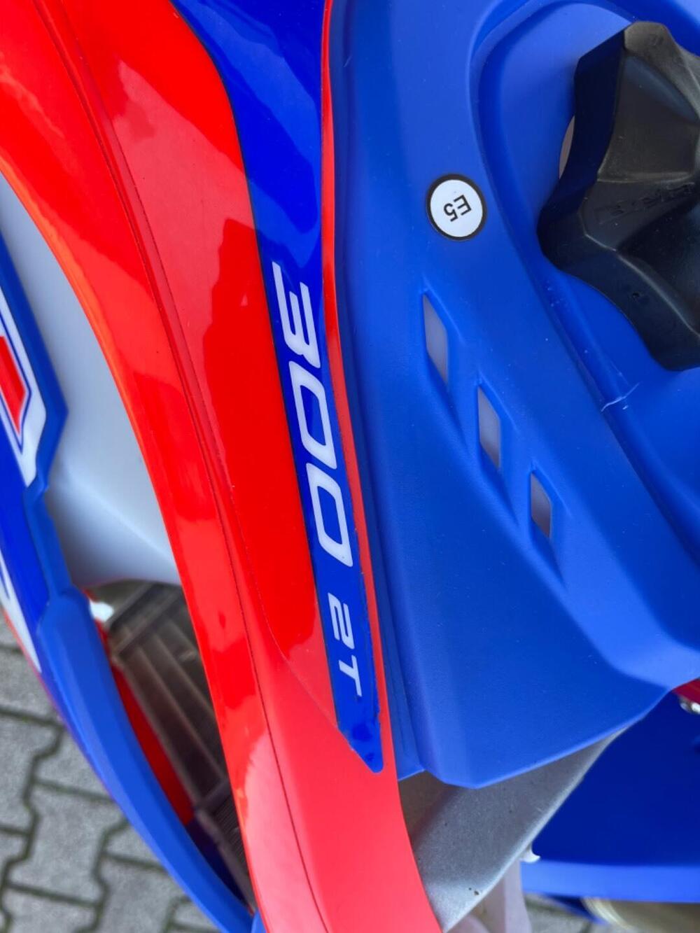 Betamotor RR 300 2T Enduro Racing (2024) (3)