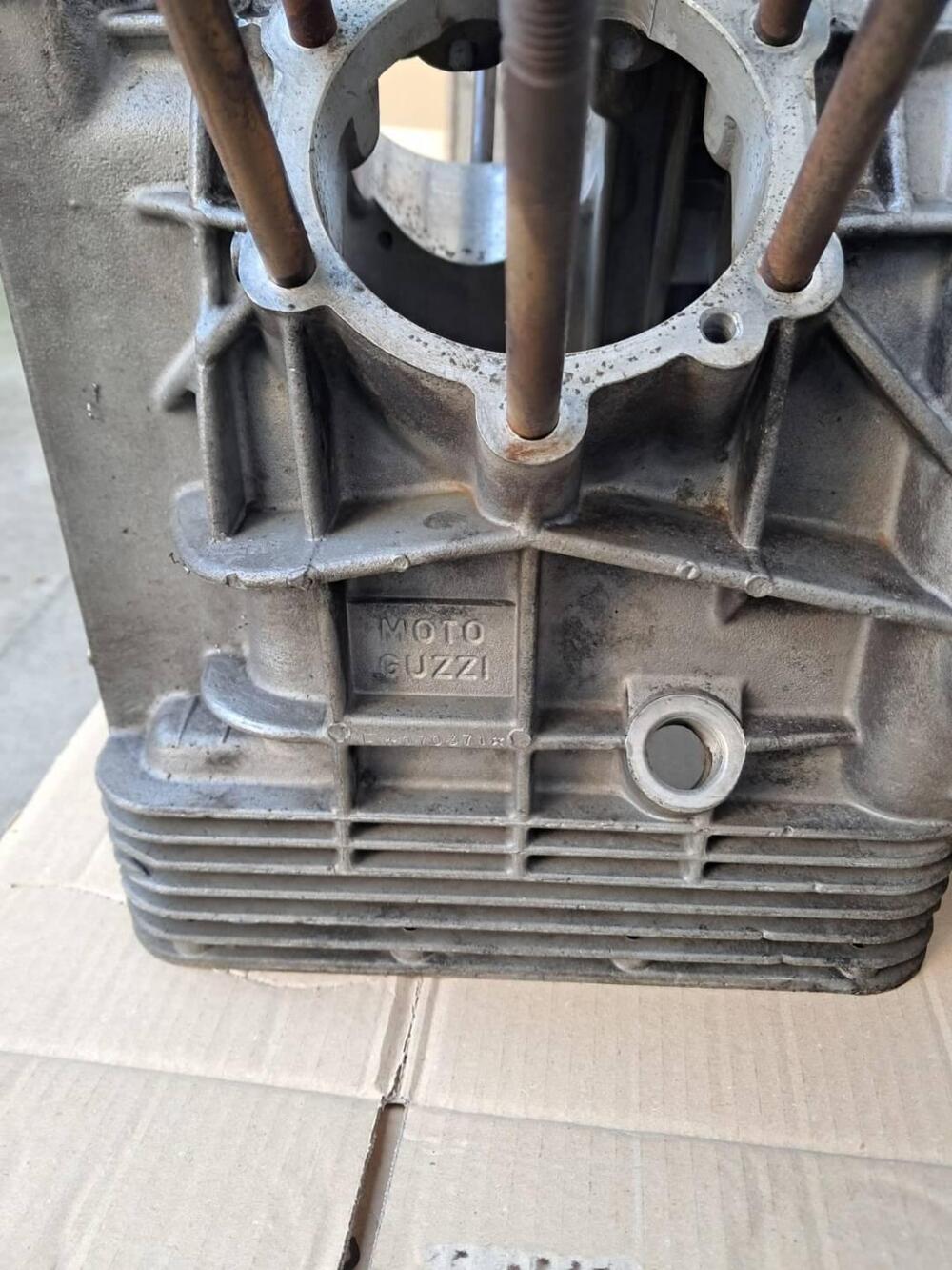 LE MANS 1 basamento motore VE- Moto Guzzi (3)