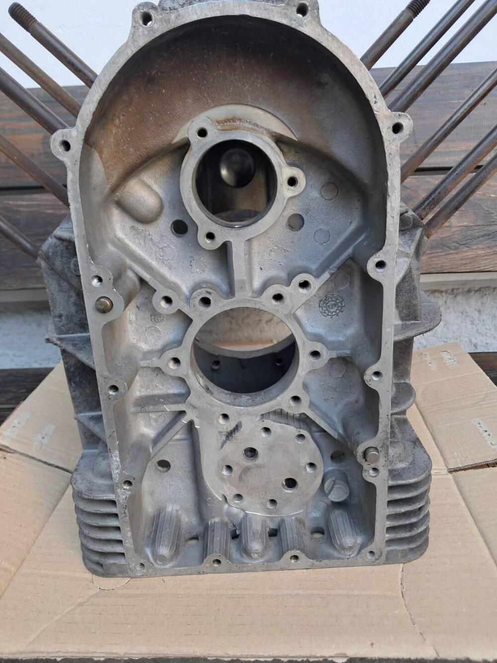 LE MANS 1 basamento motore VE- Moto Guzzi (2)