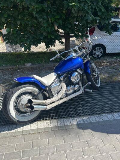 Yamaha XVS 650 Drag Star A Classic (1998 - 06) usata