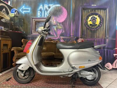 Vespa 125 ET4 (1996 - 01) usata
