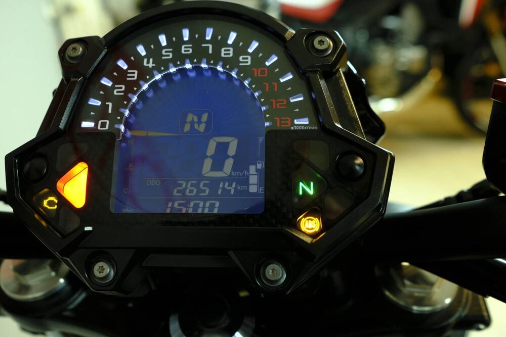 Kawasaki Z 650 (2017 - 19) (7)