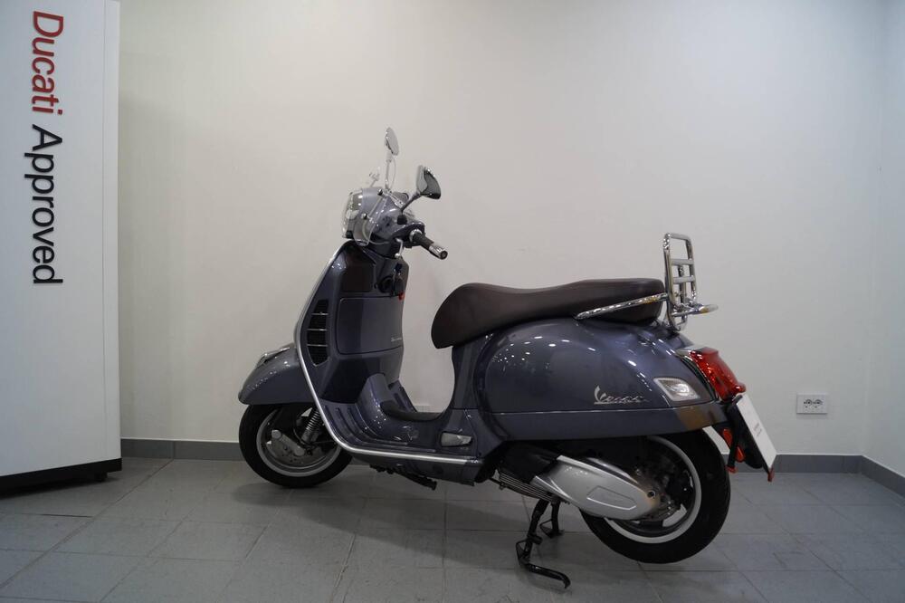 Vespa GTS 300 Touring Hpe (2021 - 22) (3)