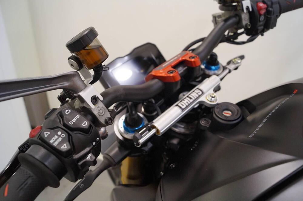 Ducati Streetfighter V4 S (2023 - 24) (10)
