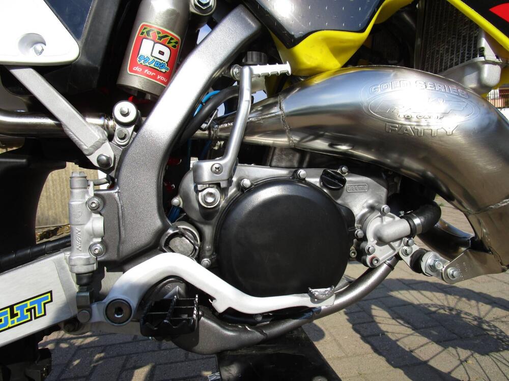 Suzuki RM 125 (2002 - 03) (6)