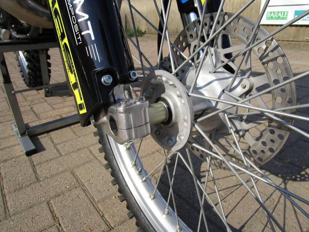 Suzuki RM 125 (2002 - 03) (7)